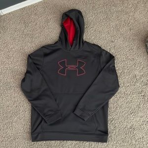 ⭐️3/$20  Under Armour Cold Gear sweatshirt